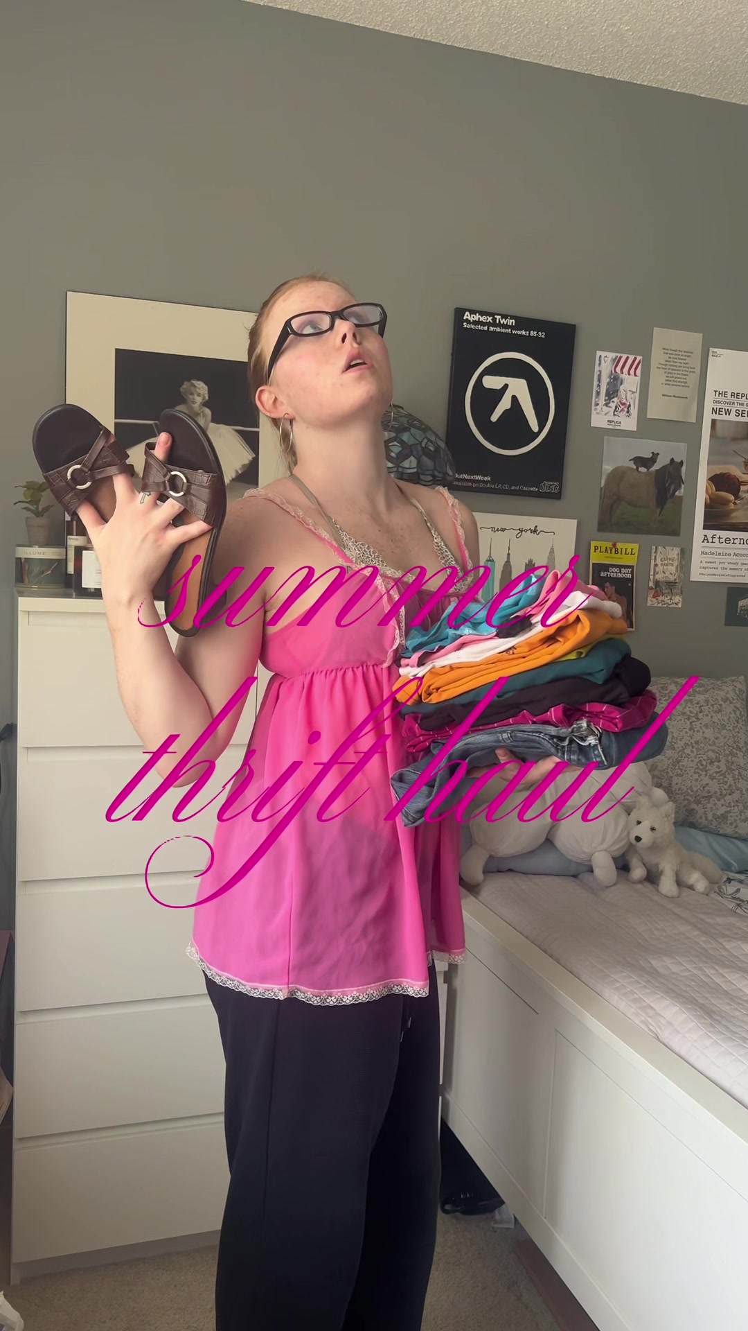 @strawberryoatmilklatte