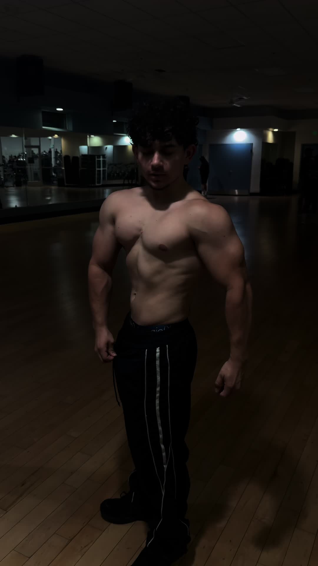 @jonnygoesgym