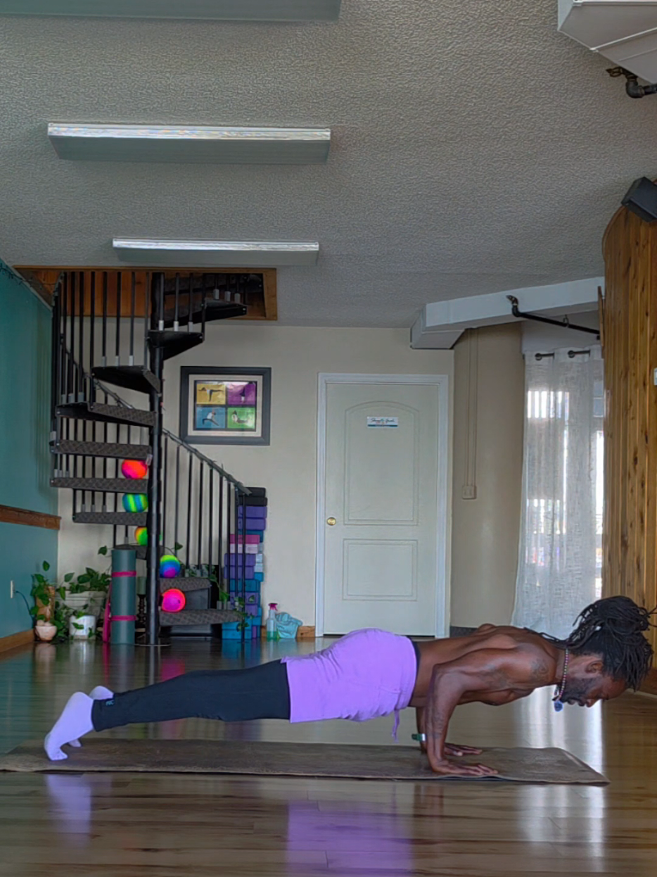 @C.hamp.ionyogi