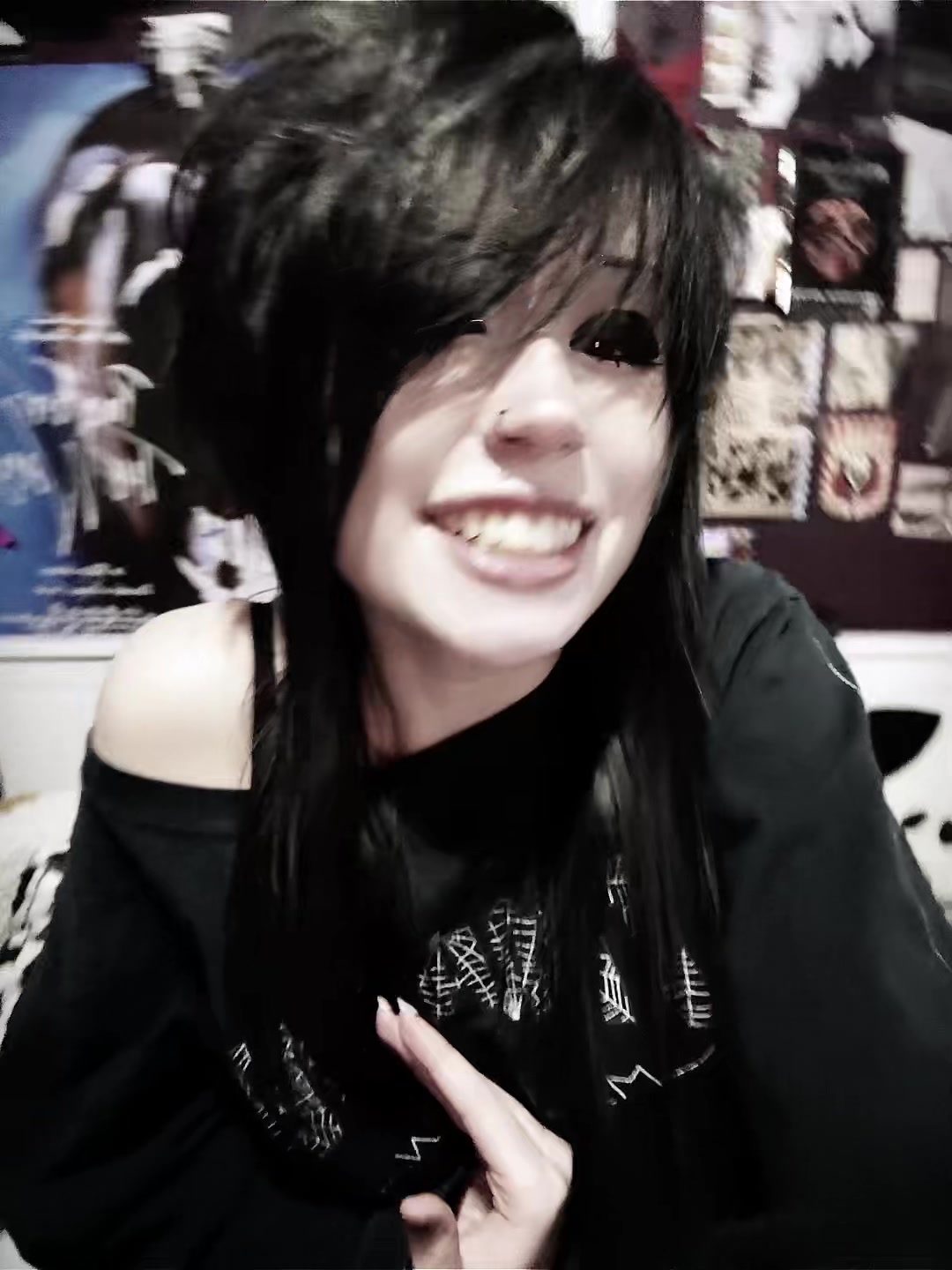 @✞Al0n3W1thM3L0dy✞
