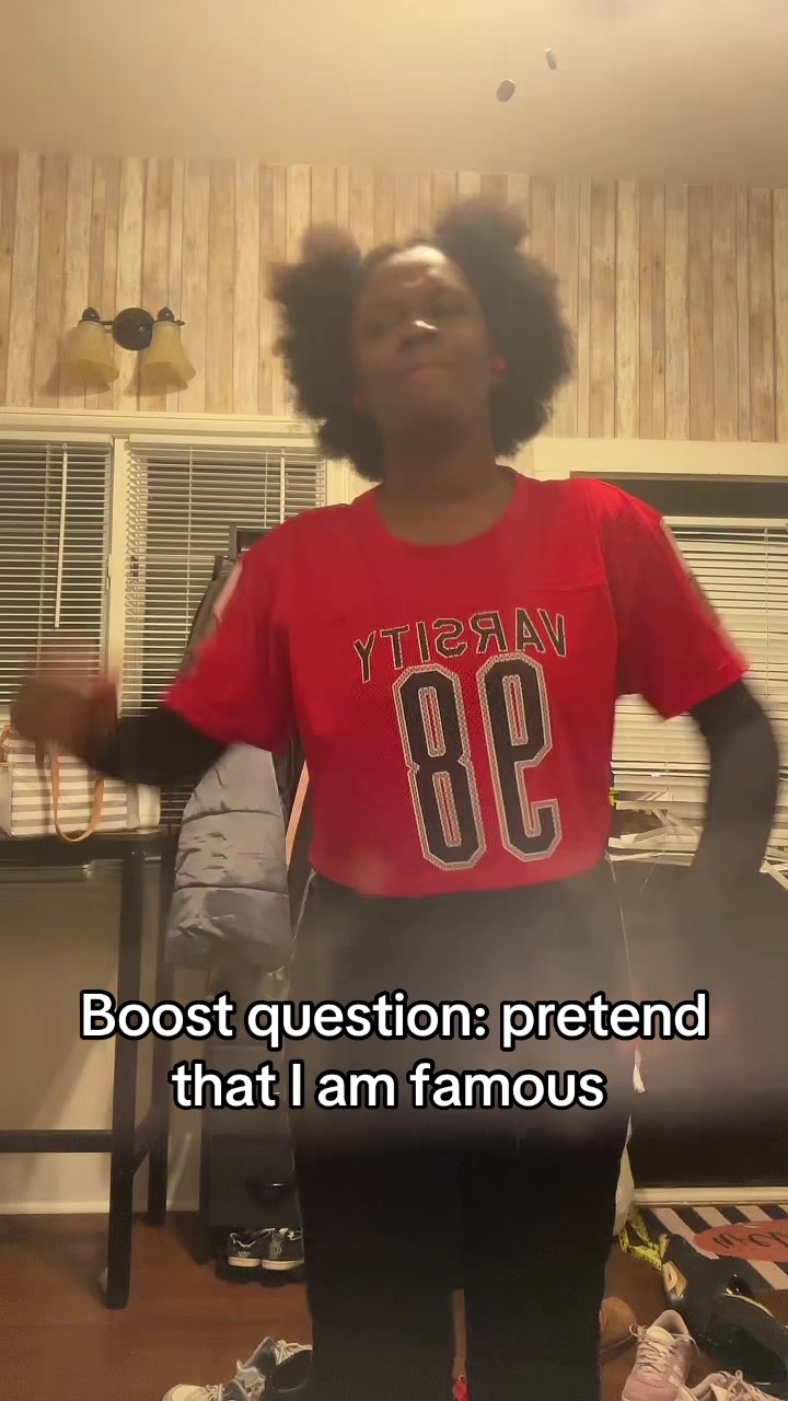 @itzjustamie