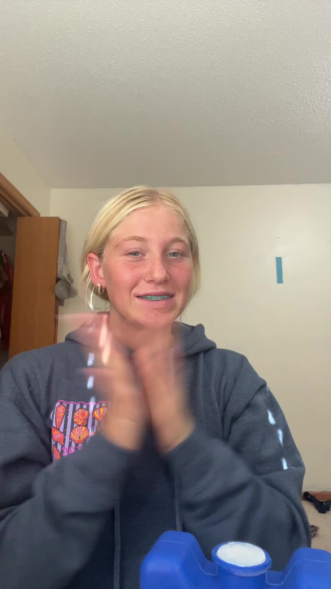 @EMILYS SPAMMM!!!!!
