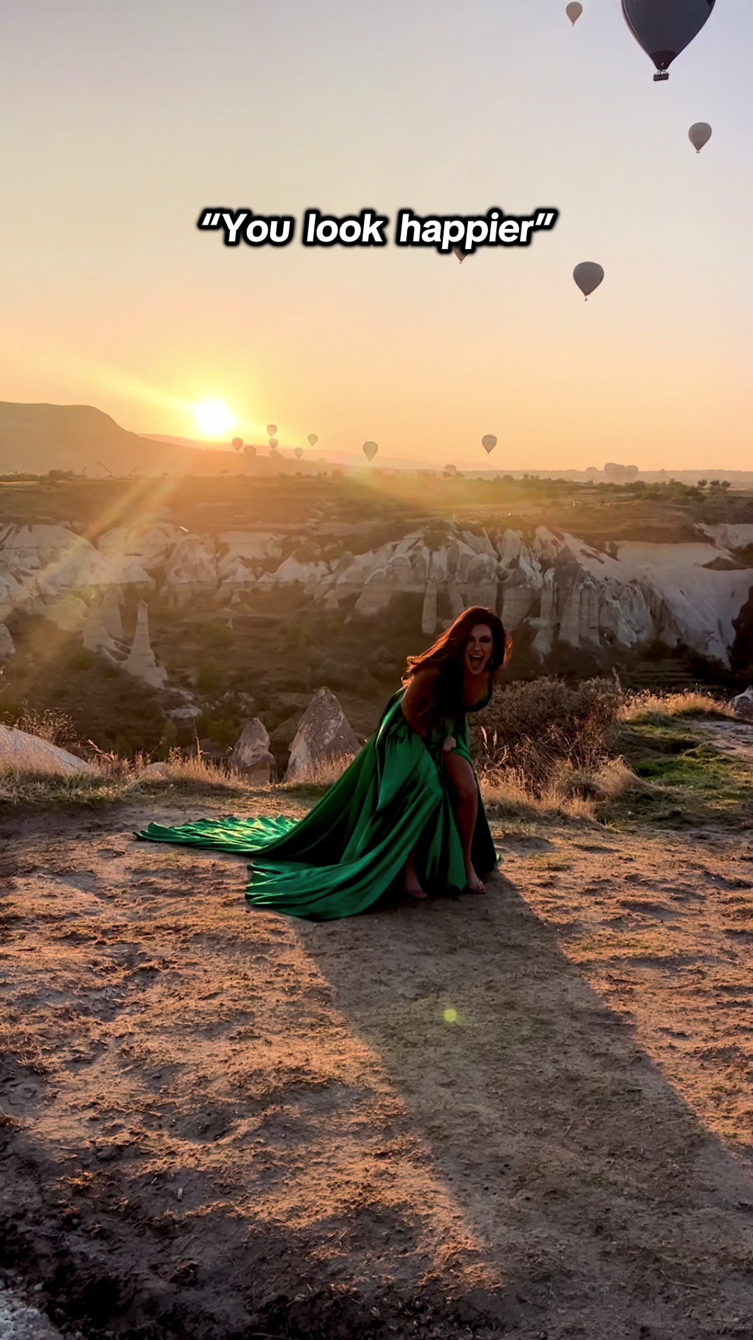 @Crissy 🛩️ Sapphic Wanderlust