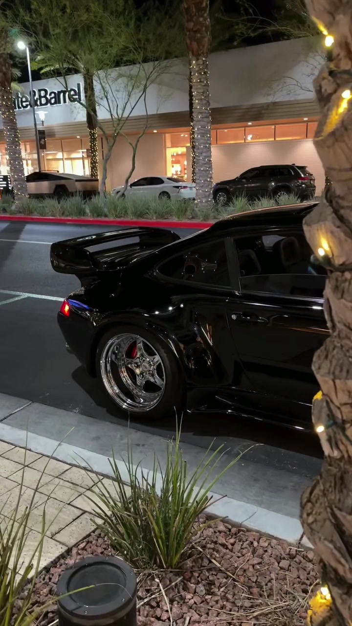 @Faux