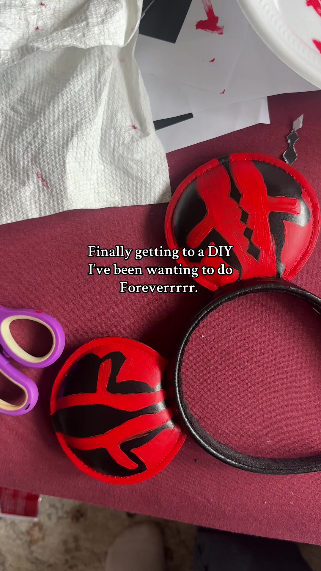 @Dee ₊˚⊹♡