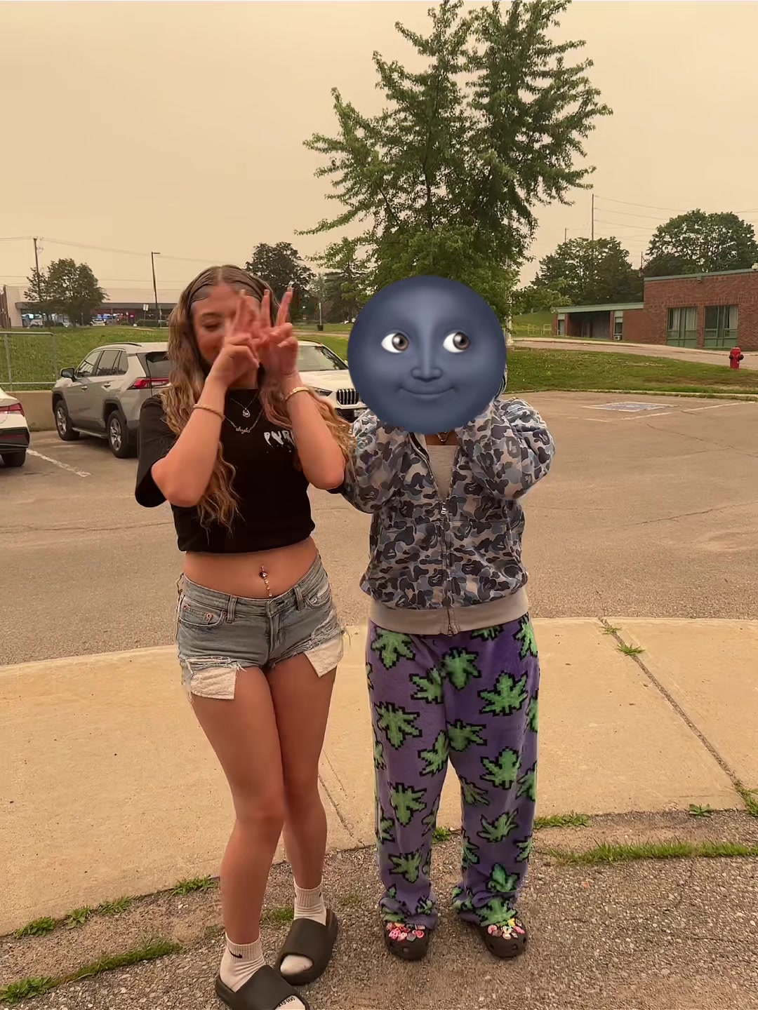 @skylaspam👀