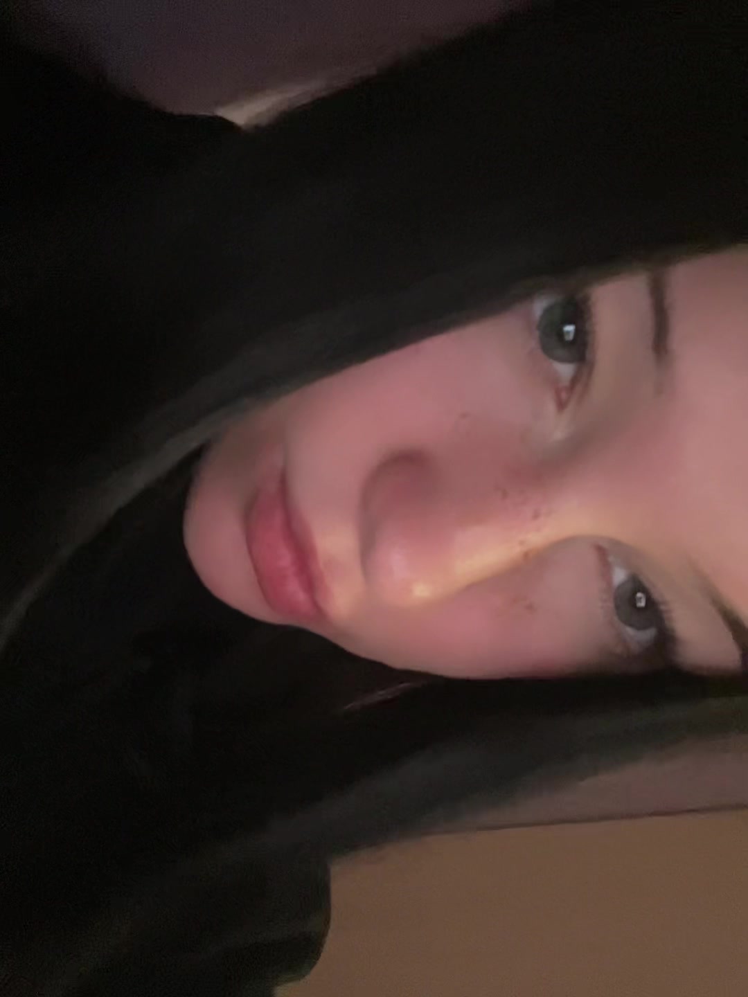 @дуня👅