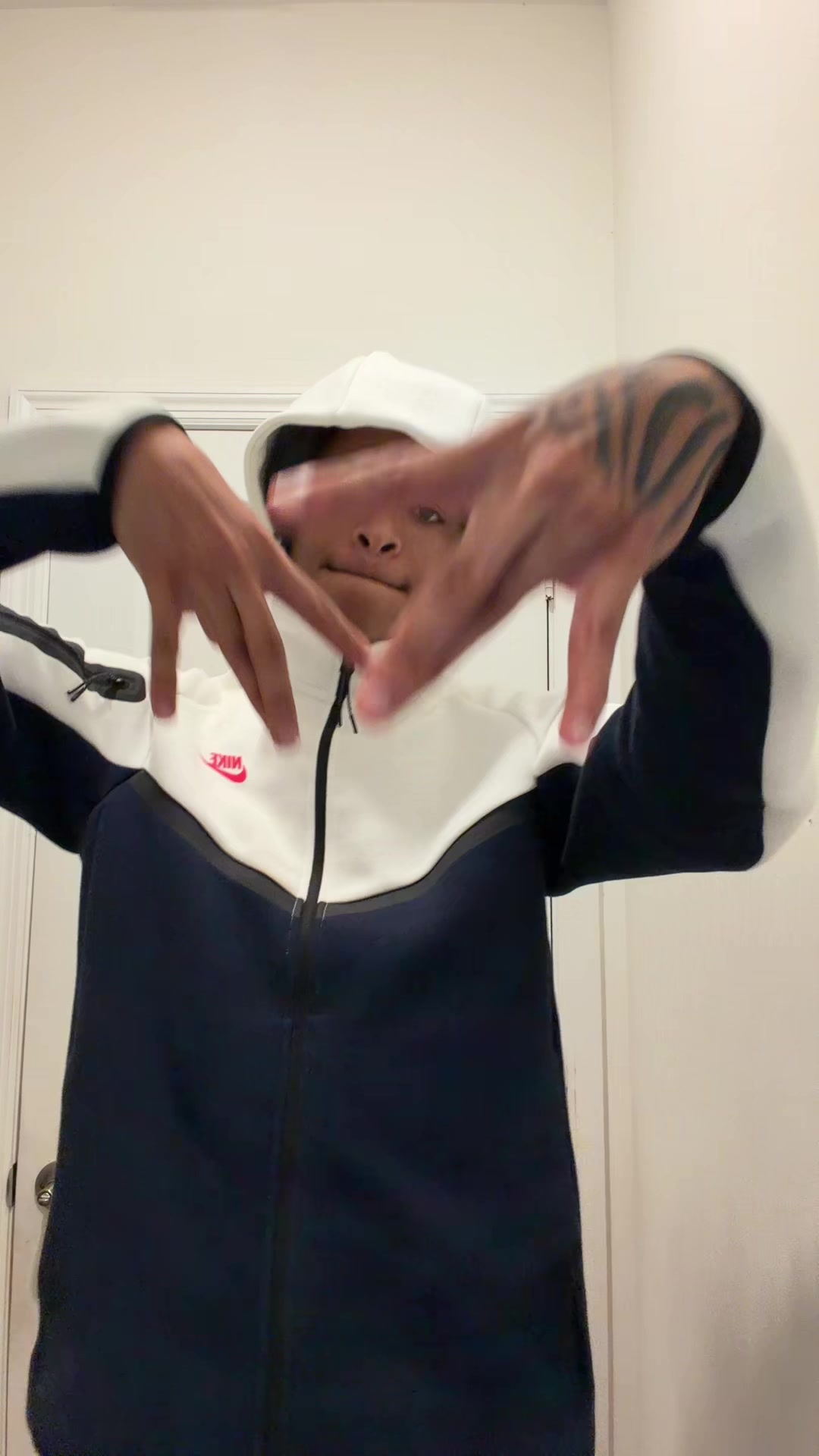 @lilmari