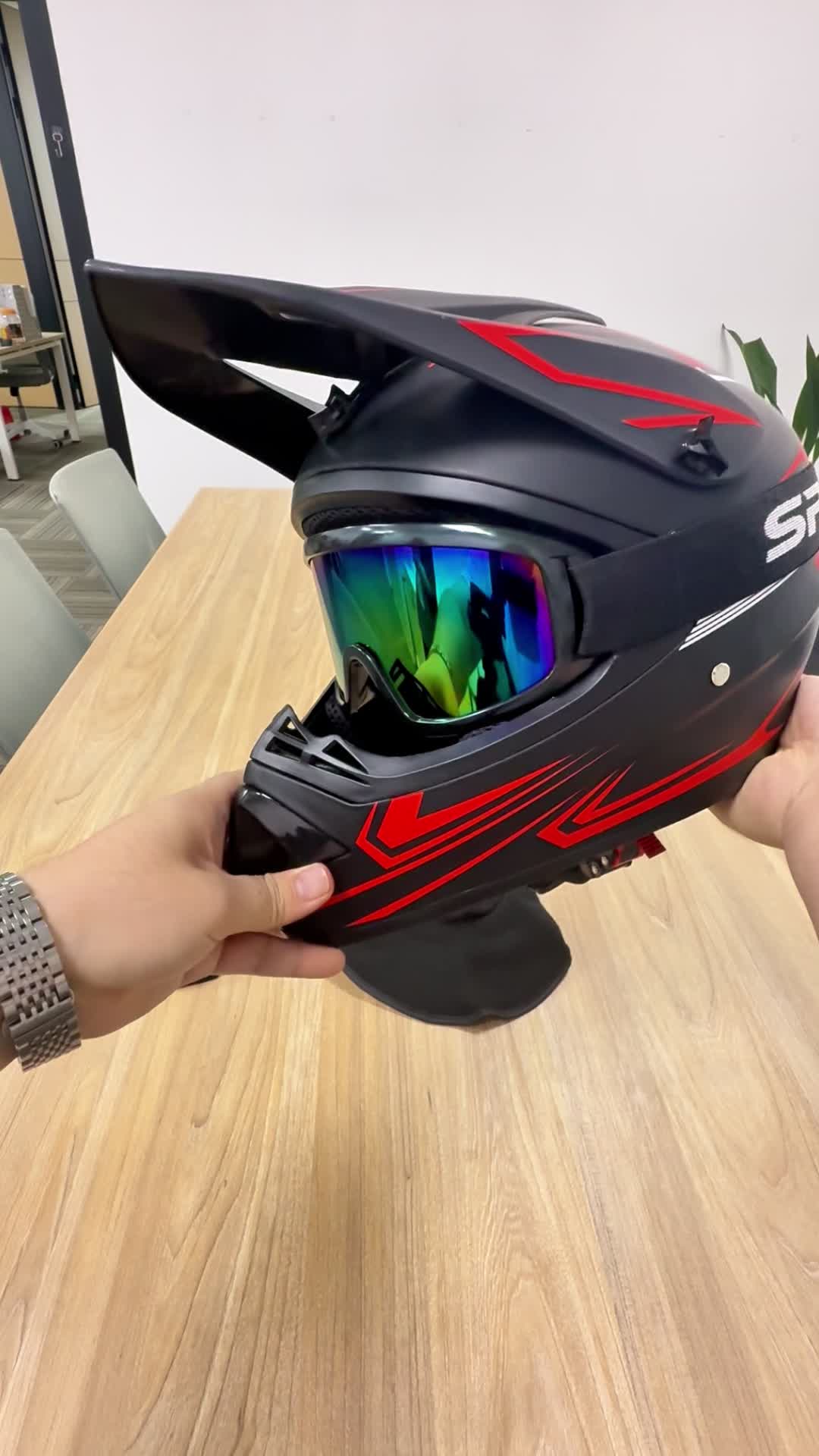 @Spark Helmet Store