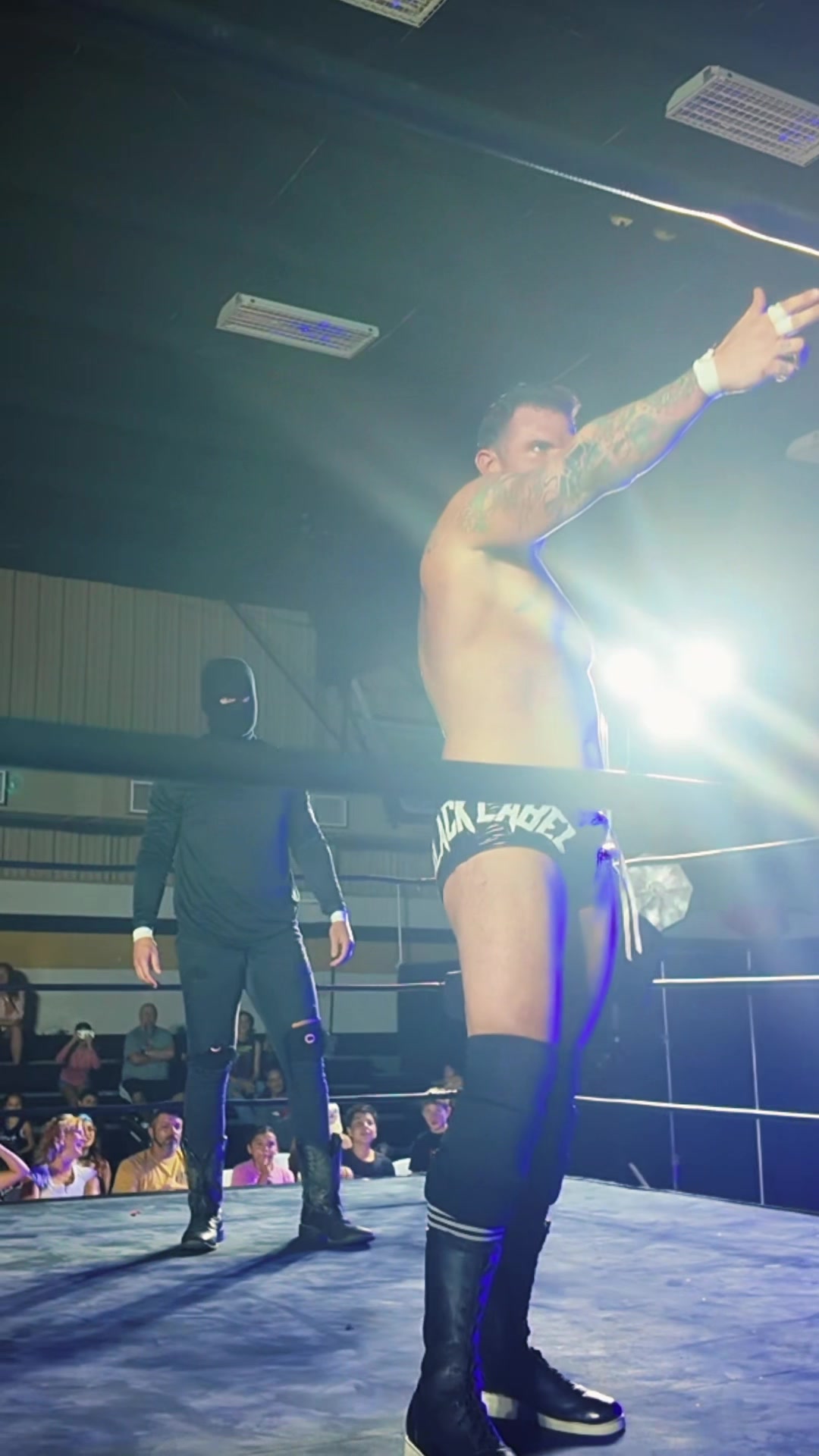 @Top Hand Damo McCullough