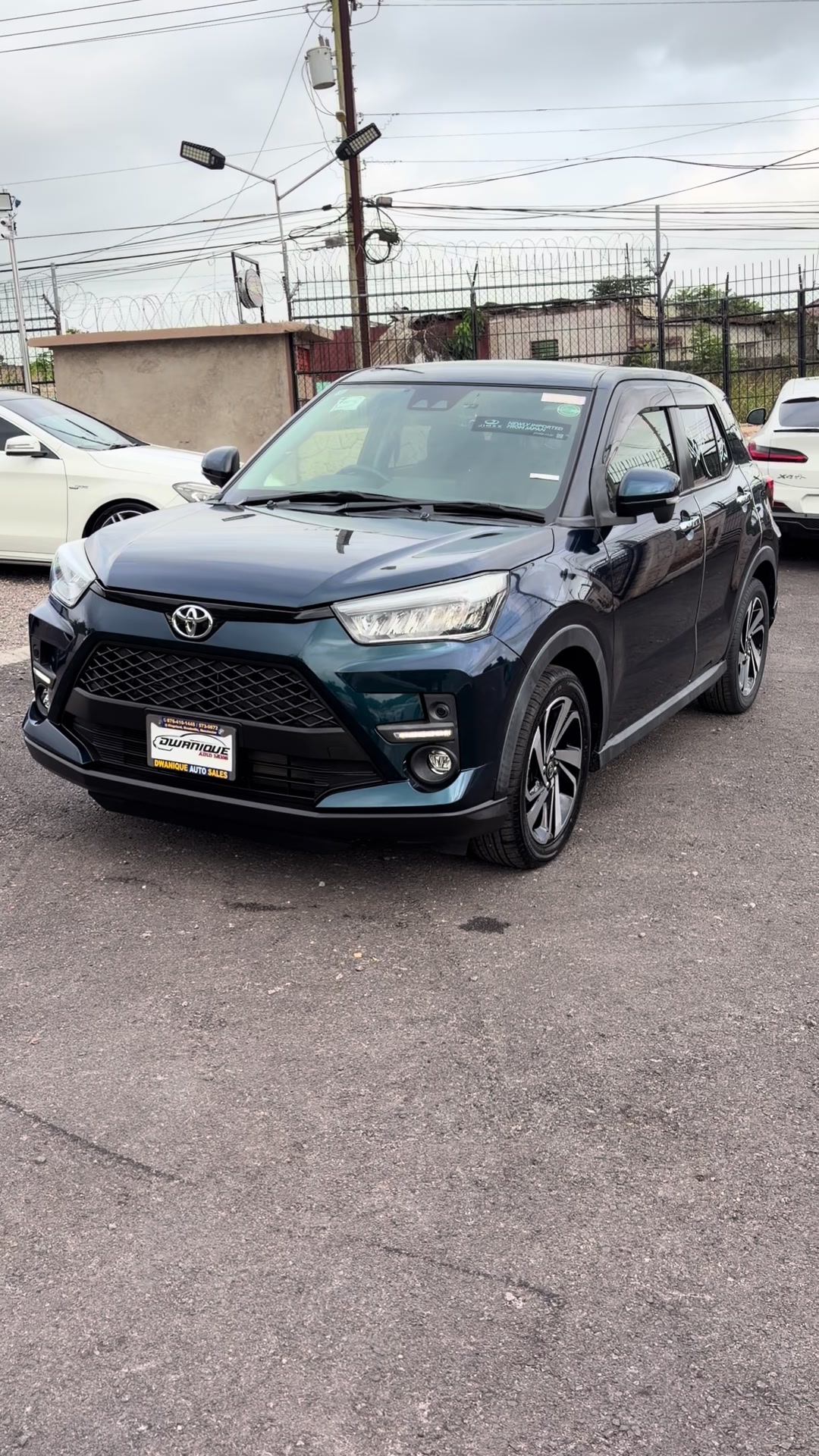 @Dwanique Auto Sales Limited