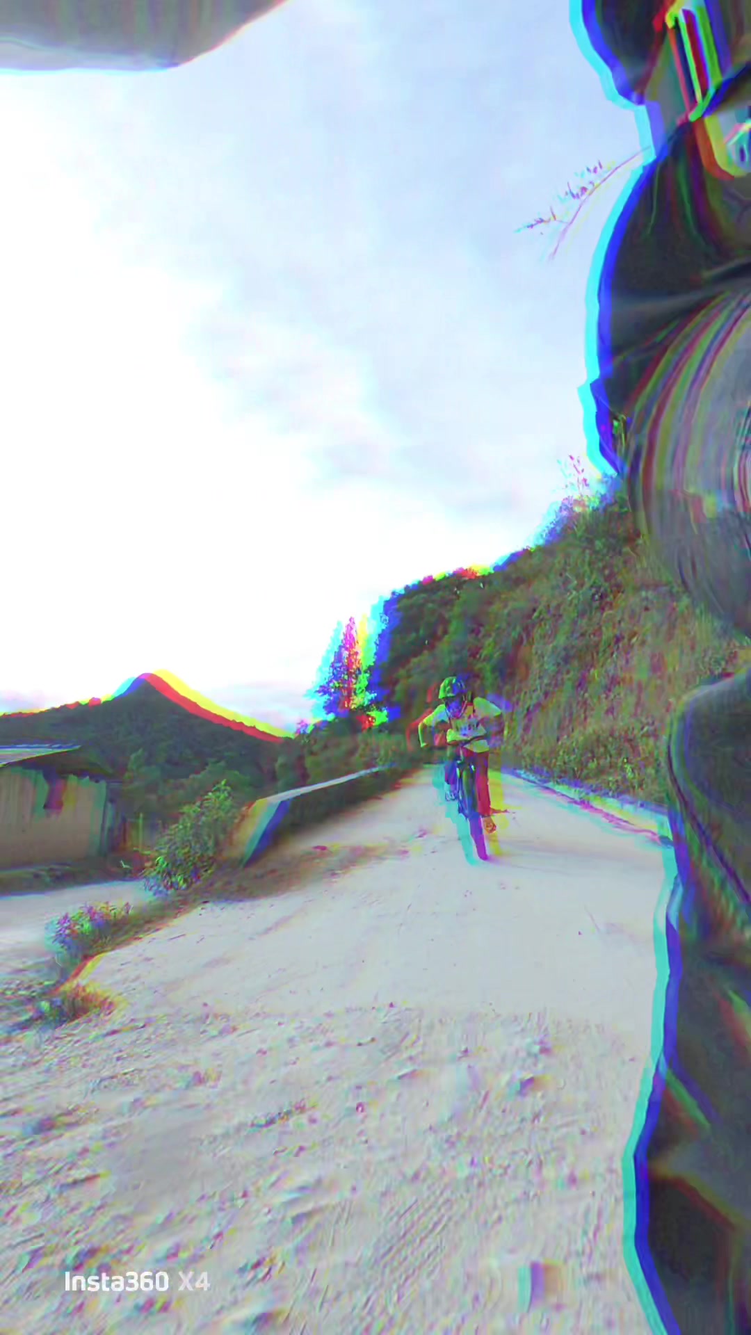 @Rueda/TRAIL