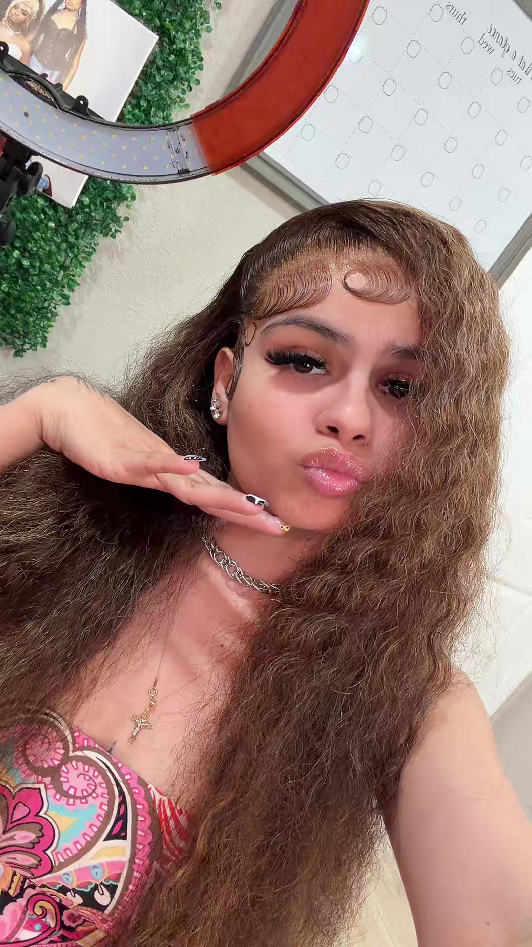 @LeasGalore 💅🏼