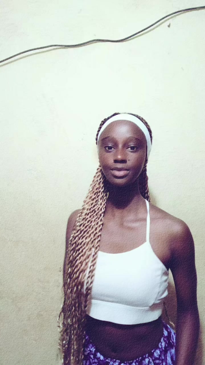 @miss.Barry 184 🇬🇳