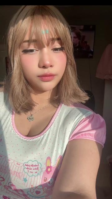 @strawbunnzie