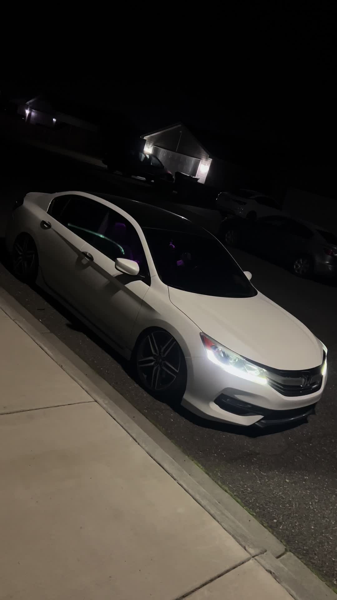 @laylow.edgar