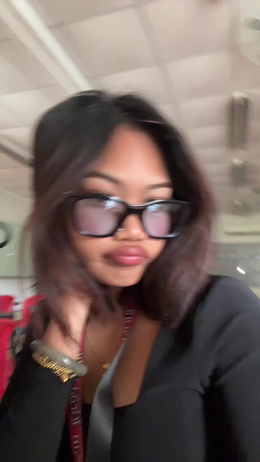 @🦋