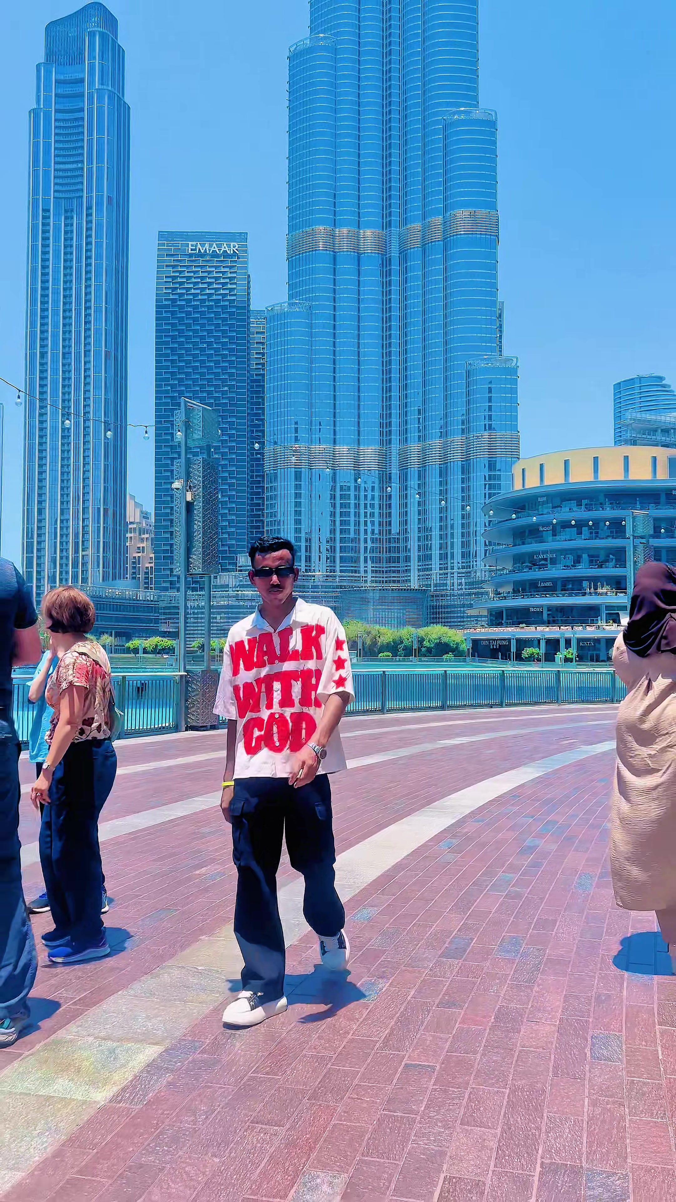 @🔥 A R I F 🦋🇦🇪