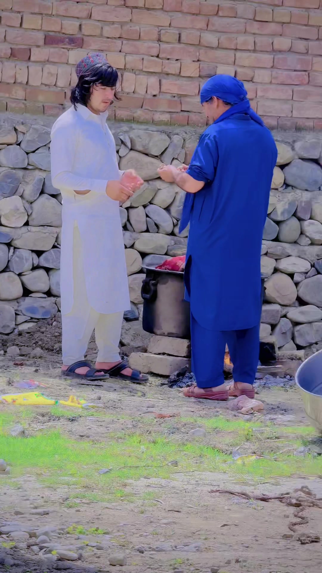 @KHAN LALA
