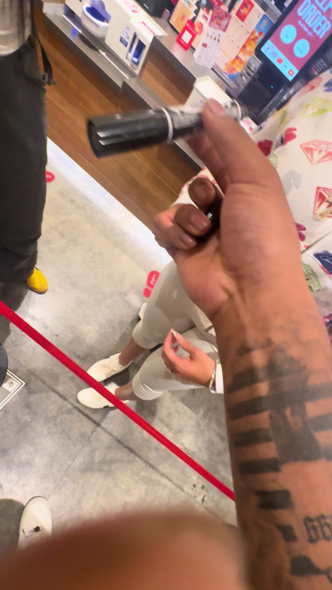 @T