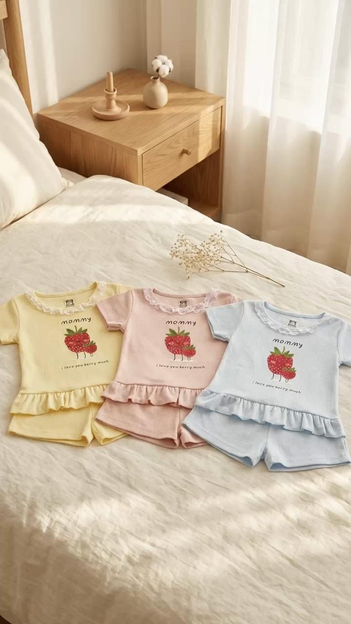 @Em Bear Fashion Kid