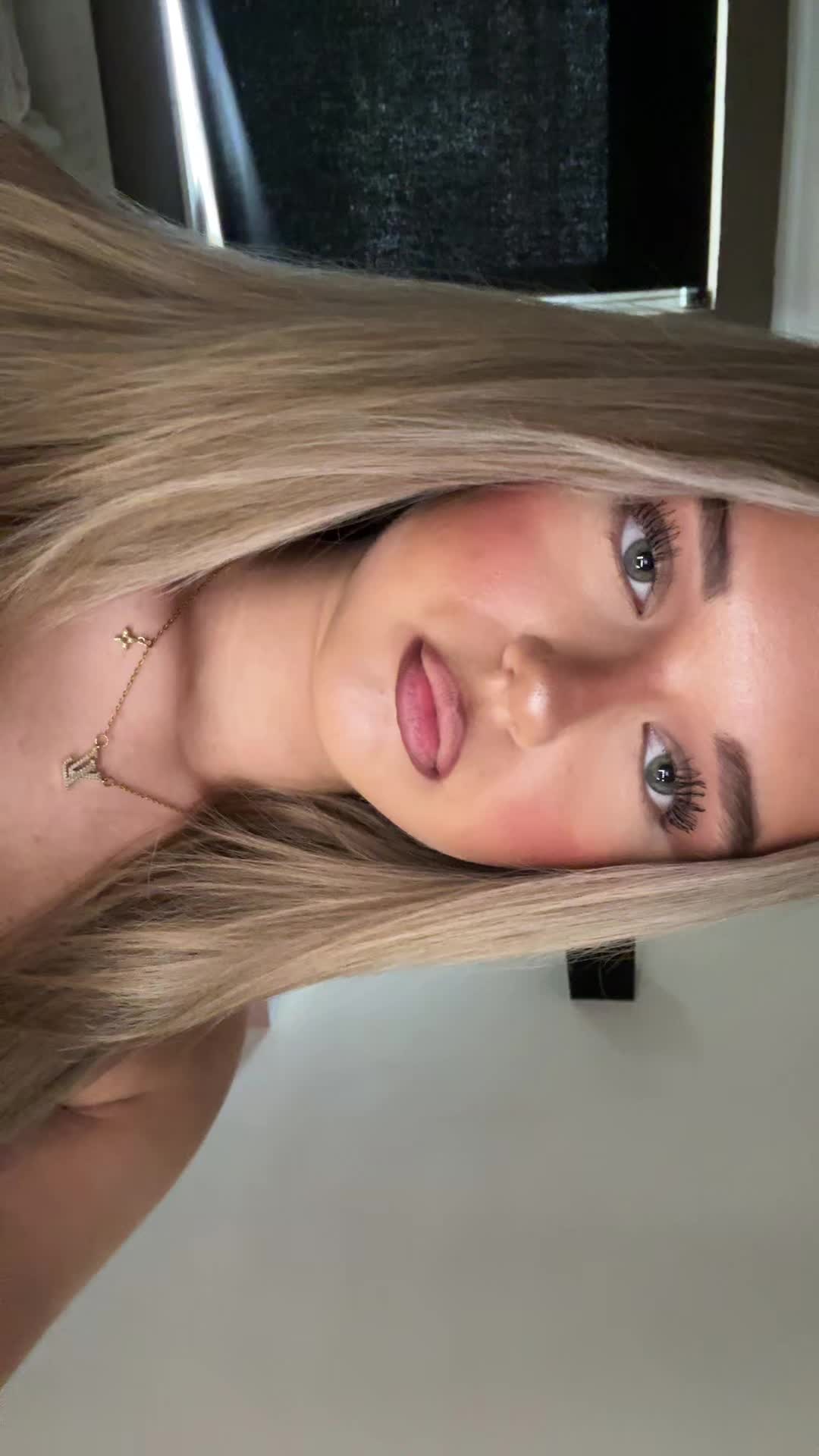 @𝐍𝐈𝐊𝐈𝐓𝐀-𝐉𝐎𝐘𝐂𝐄 🪭