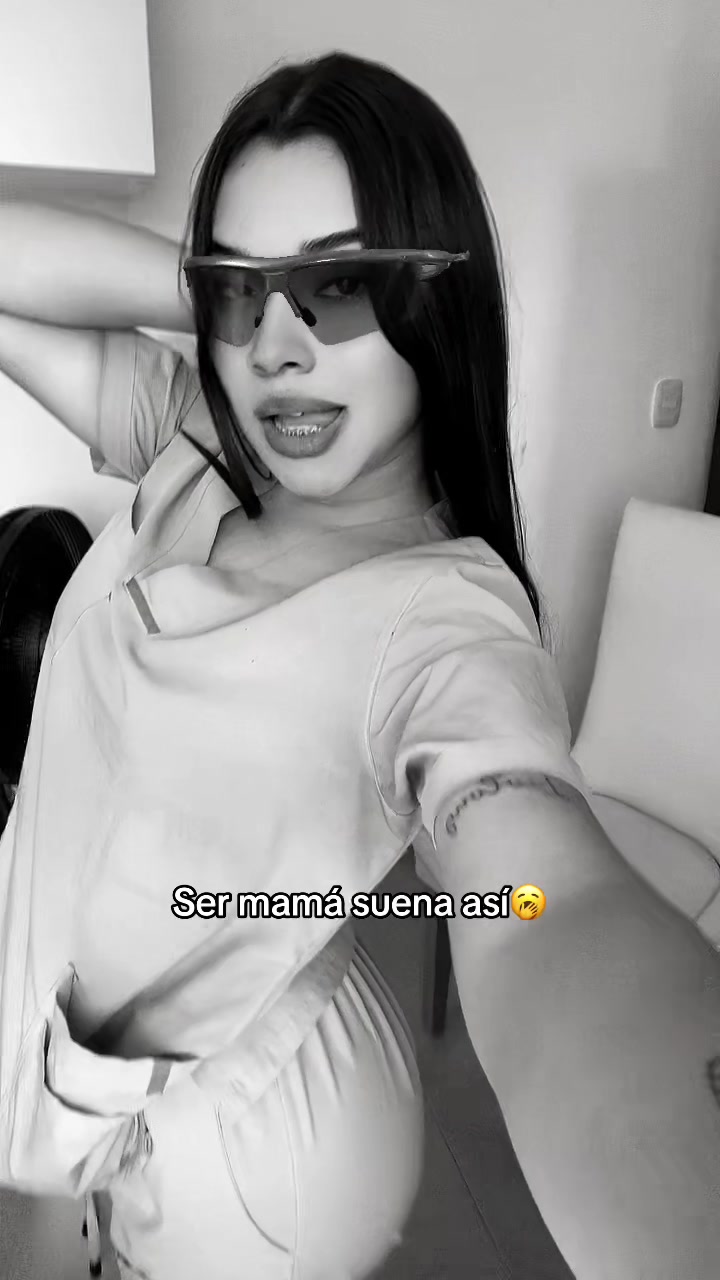 @👸🏻