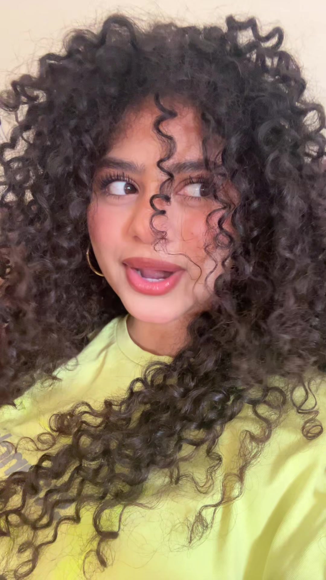 @itsnadaofficial.xo