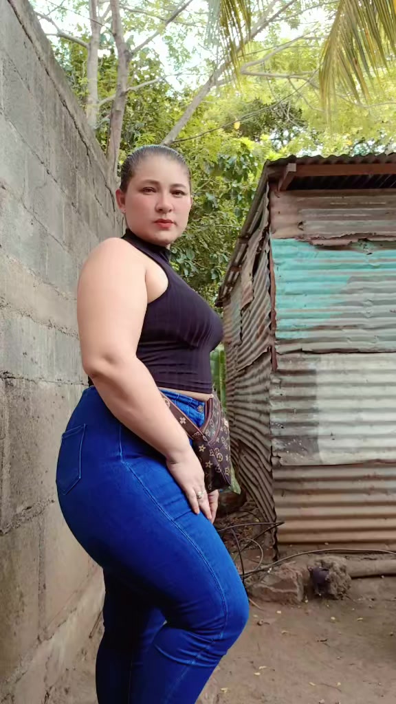 @yani castillo