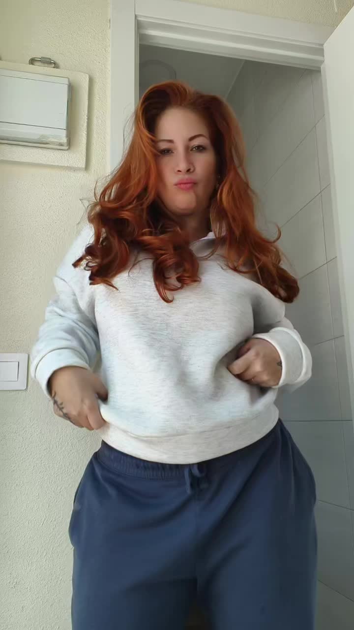 @roxxy