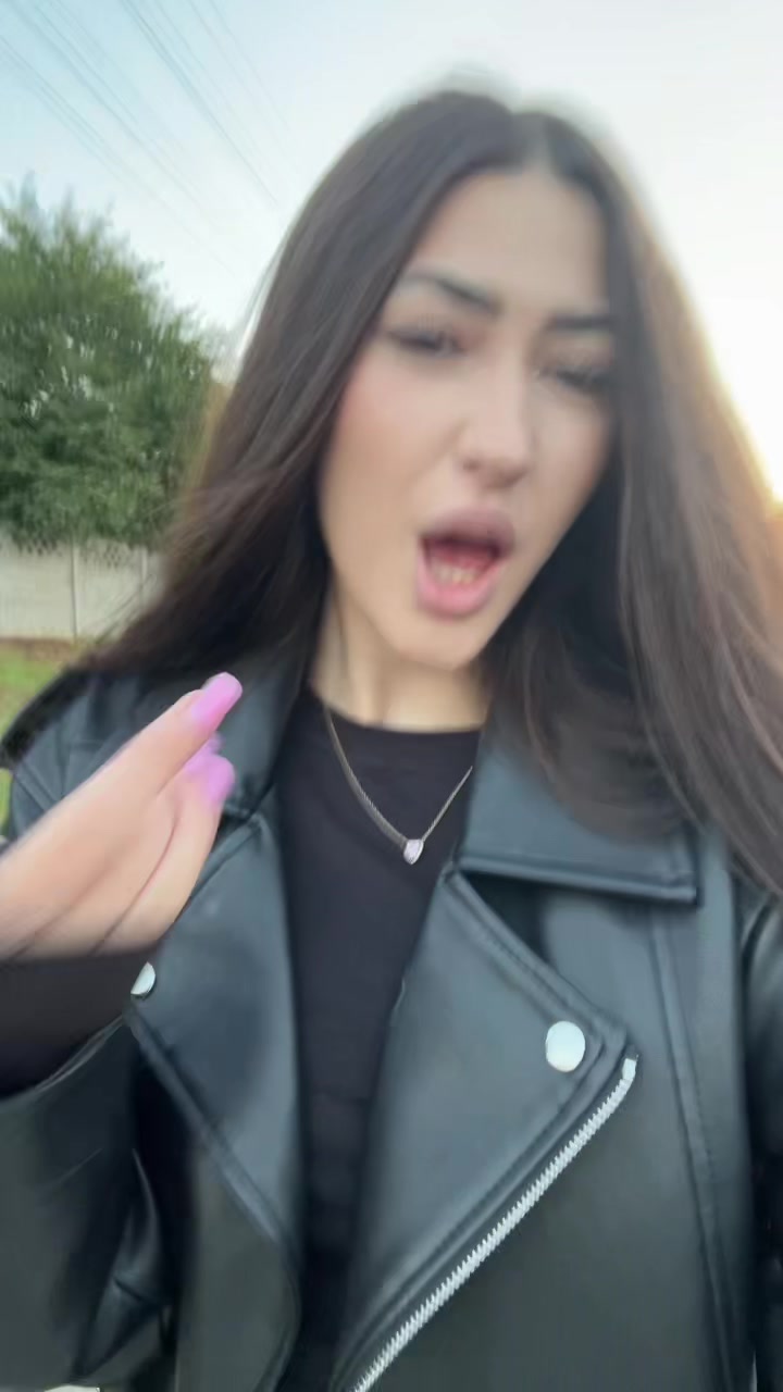 @лєрчєзка