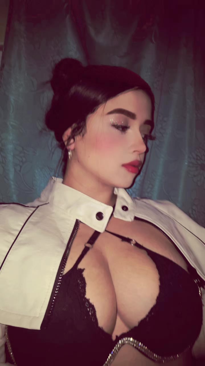 @ValenTina🍓