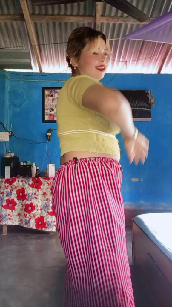 @👑❤️Bhojpuri RaNi😘👑
