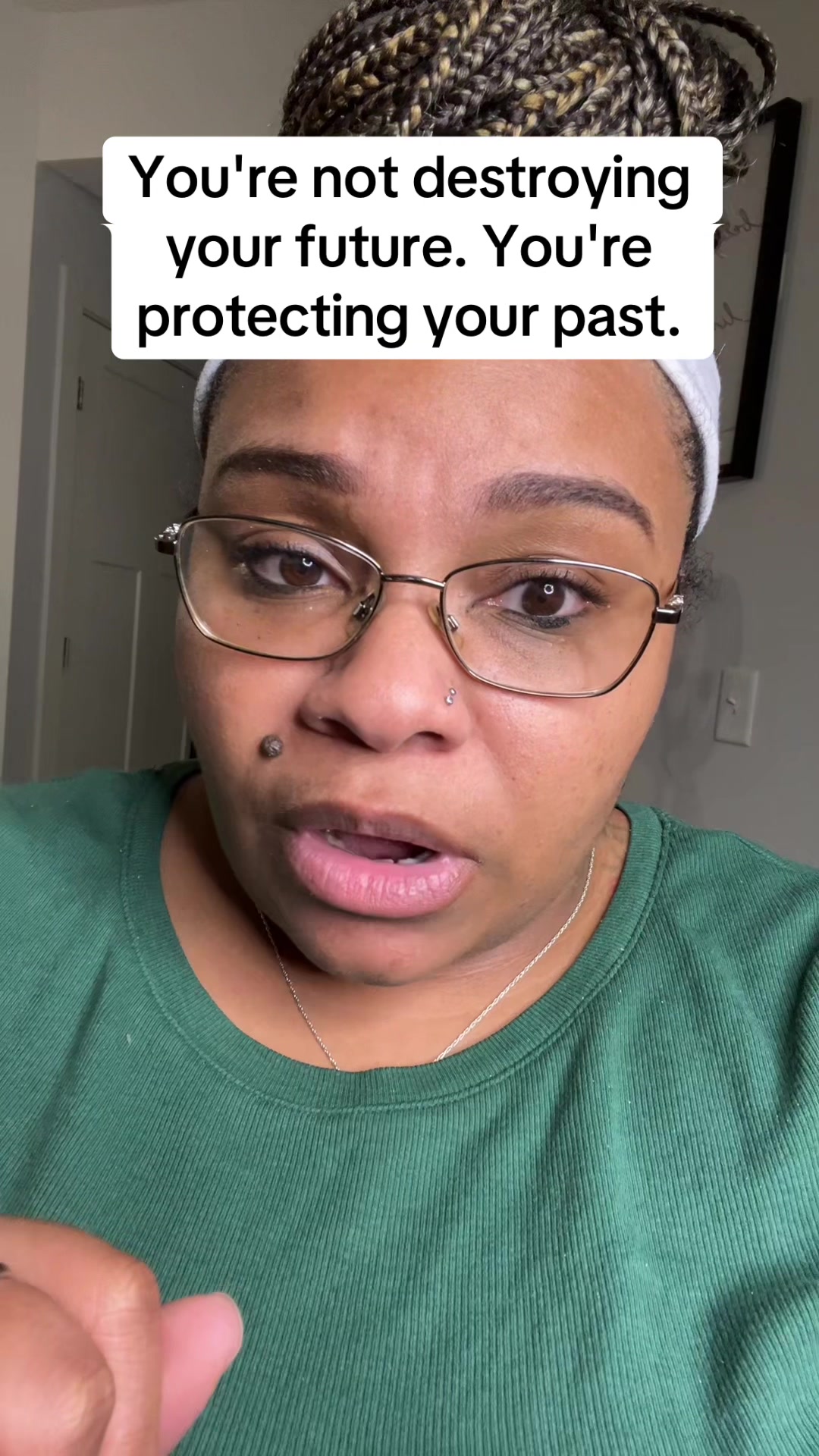 @VonMonique 🎀 Identity Coach
