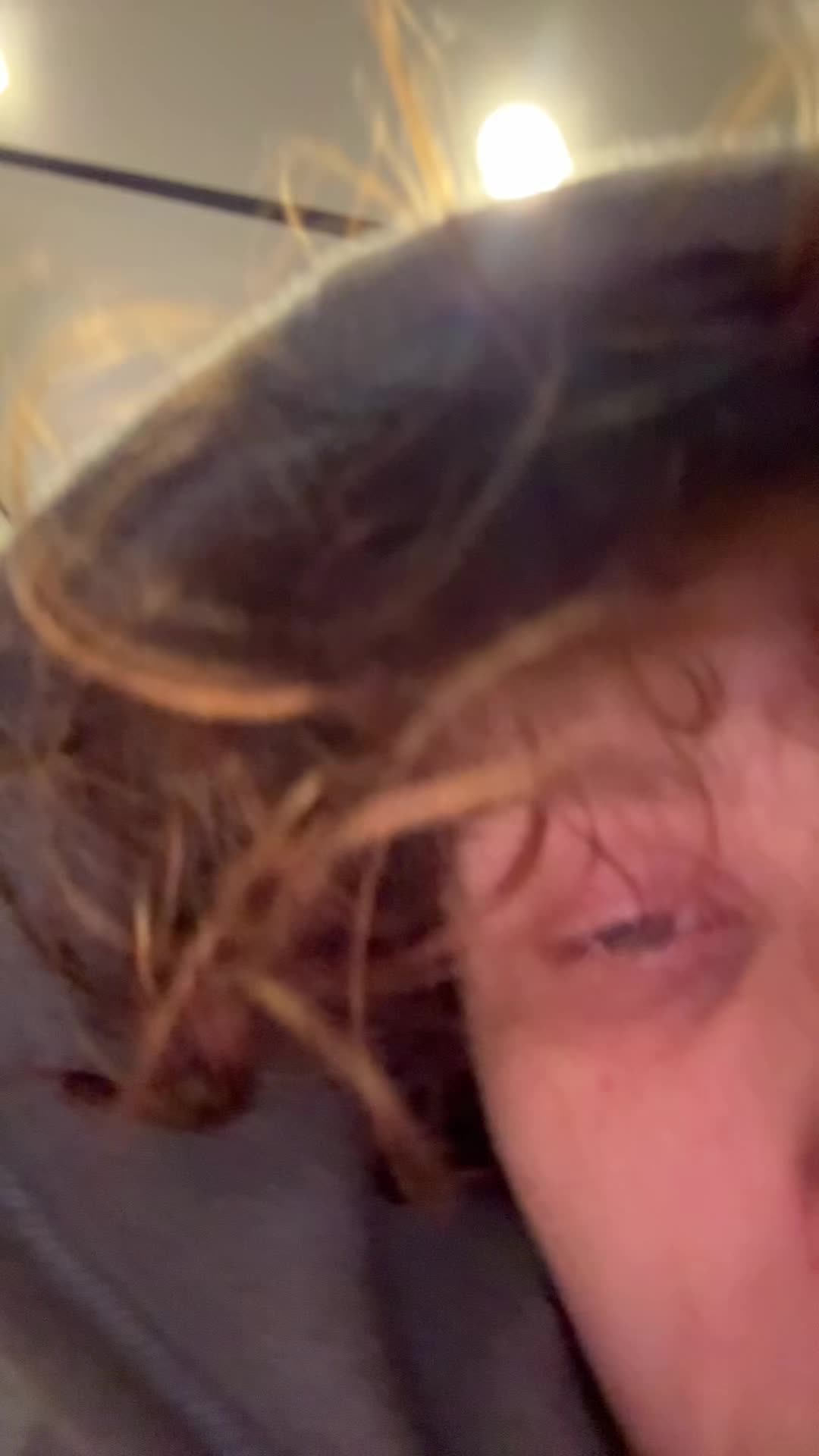 @2ooX