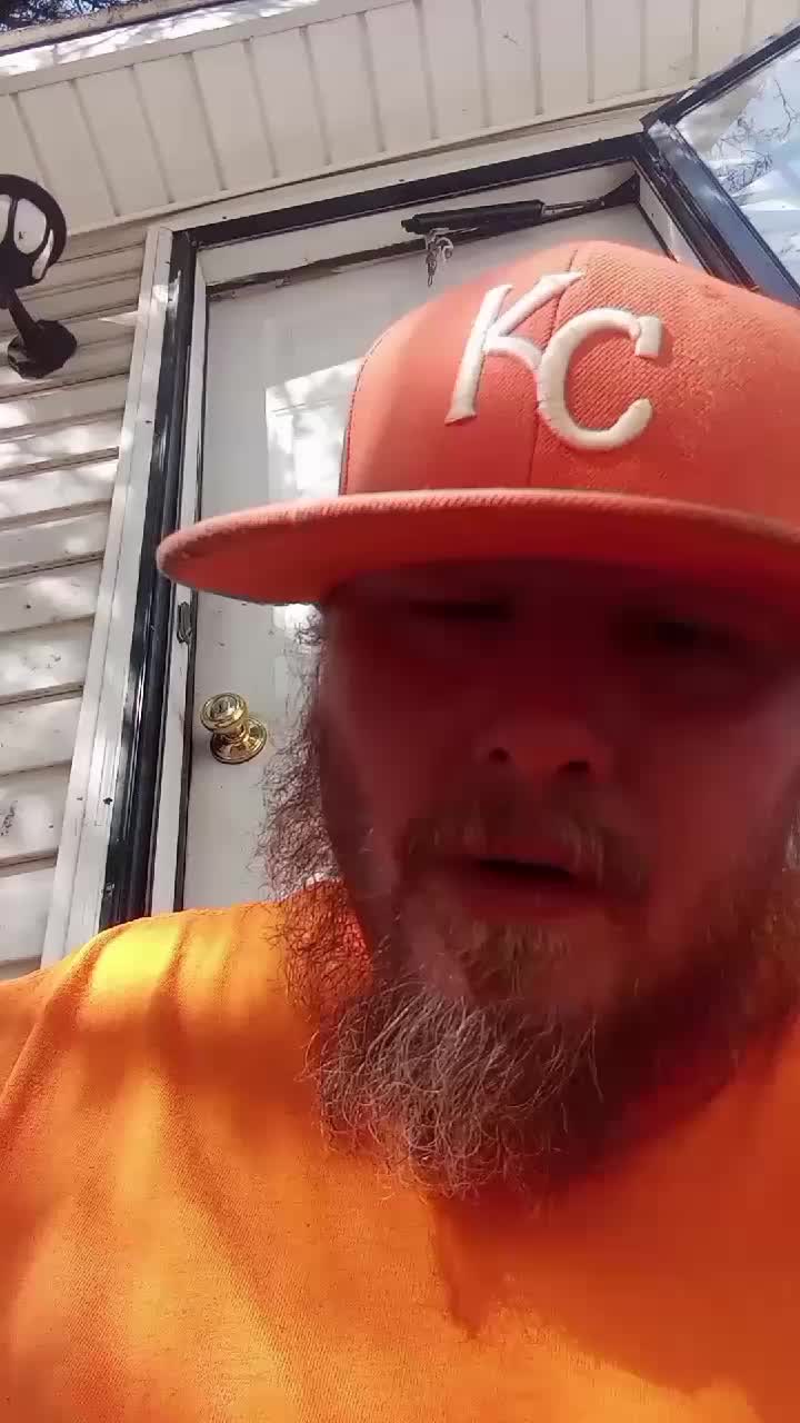 @theGravelRoadGhost