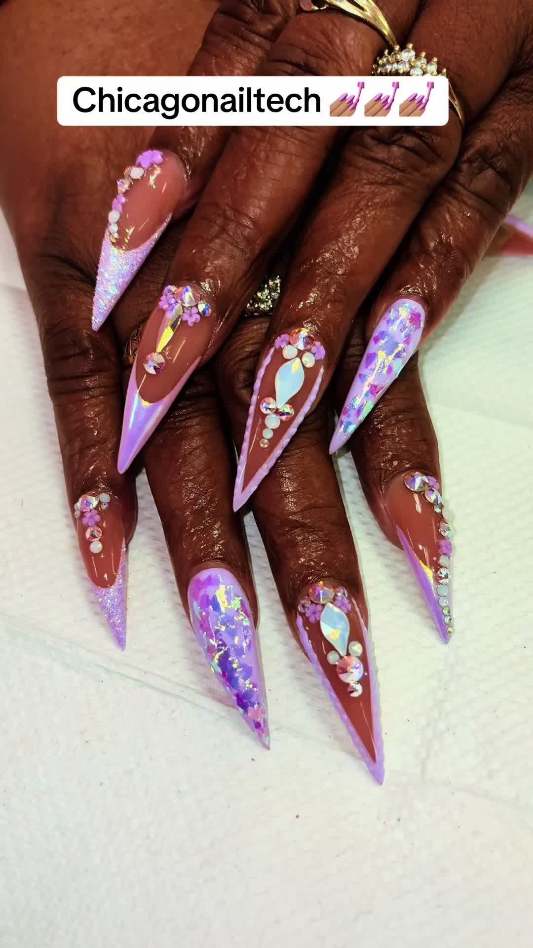 @naughtynailzbyalexis