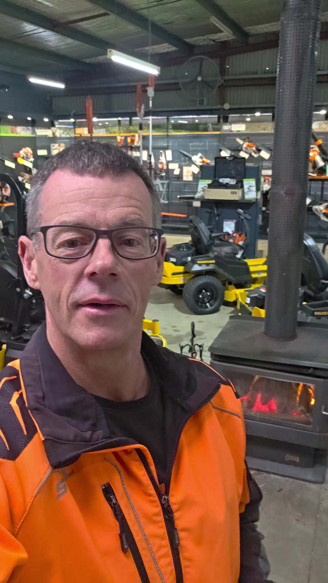 @vctraders | Stihl & John Deere