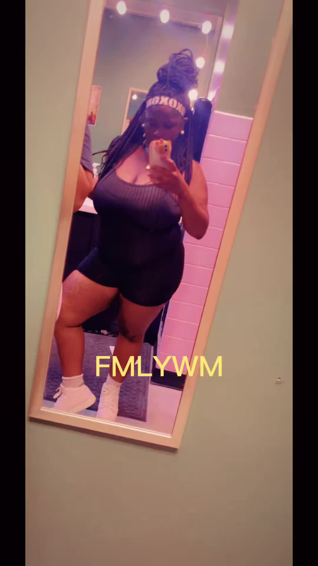 @Sexybihh🤍😻