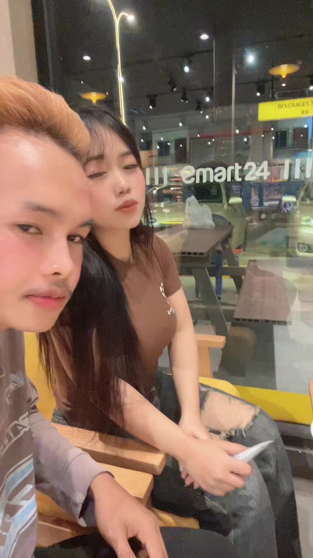 @KimHouy-គីម ហួយ💜