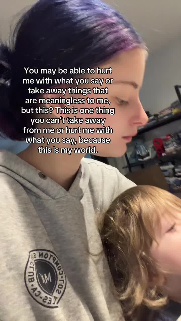 @Sybau😚🤓