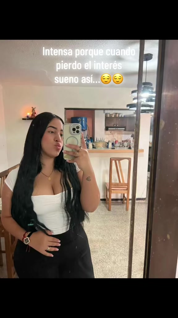 @Andreamrtnz🌸✨