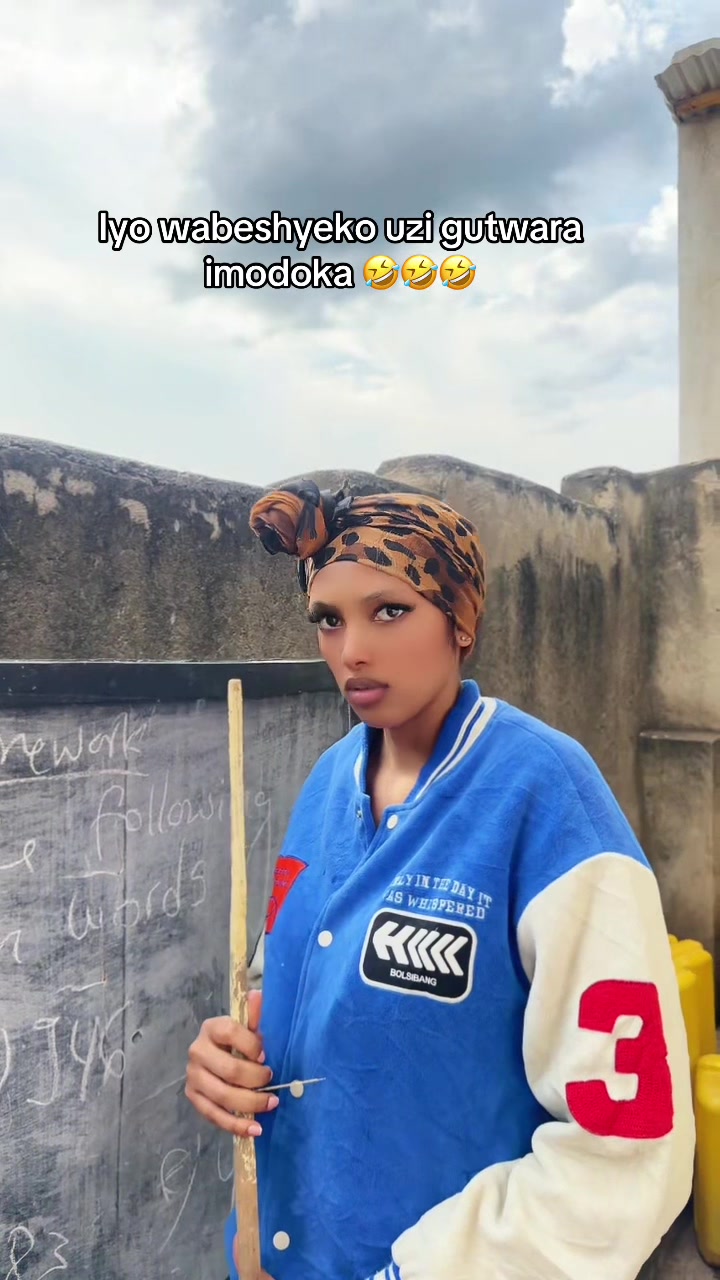 @Latifa🇷🇼