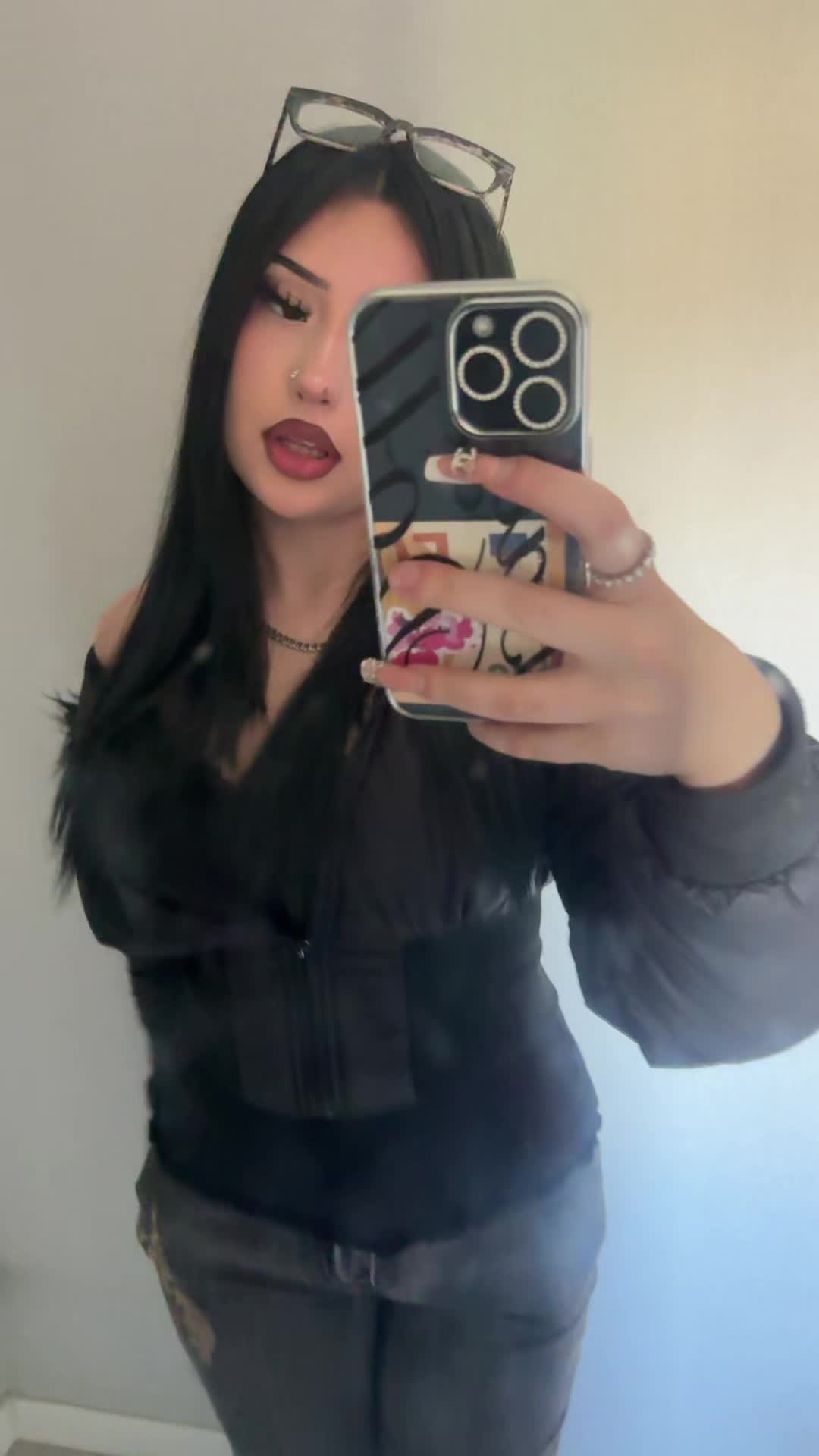 @naomi