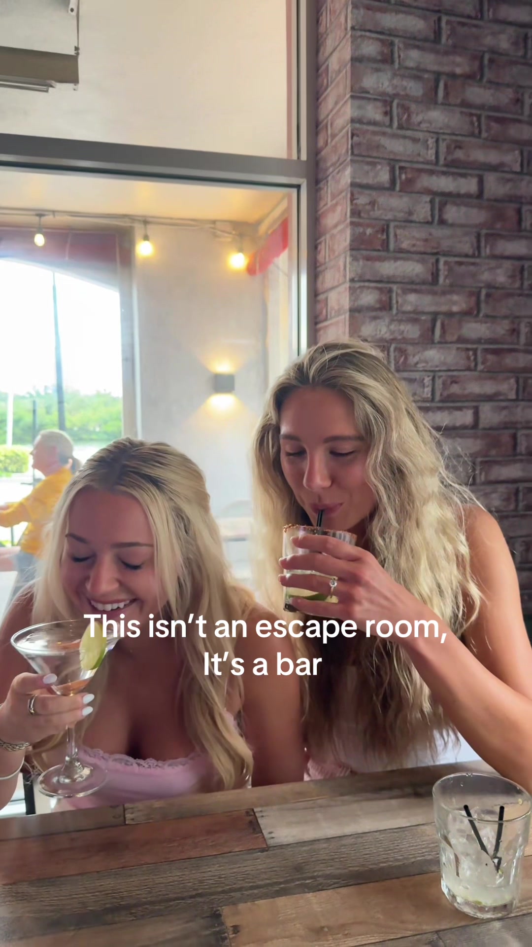 @Emniccolee
