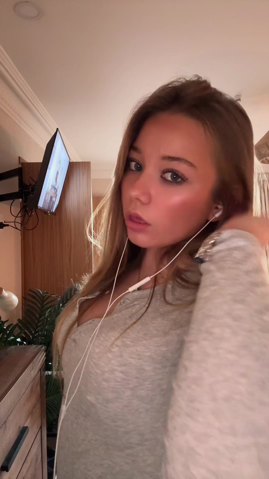 @Lolita