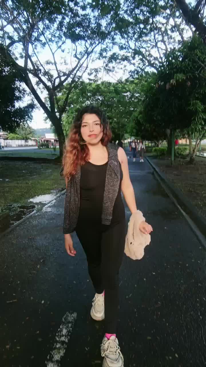 @Sammyli