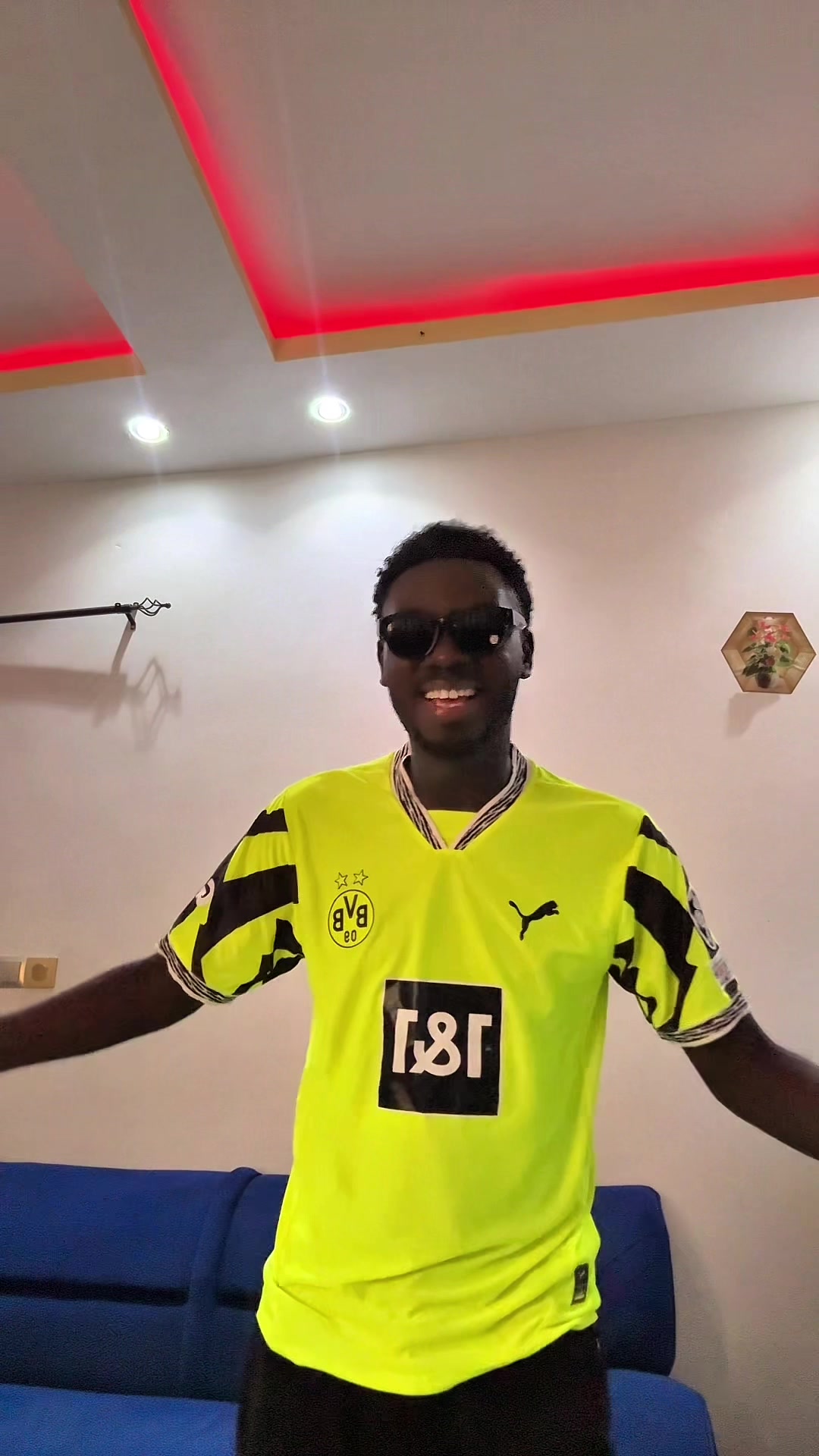 @Maniang Reus🇸🇳