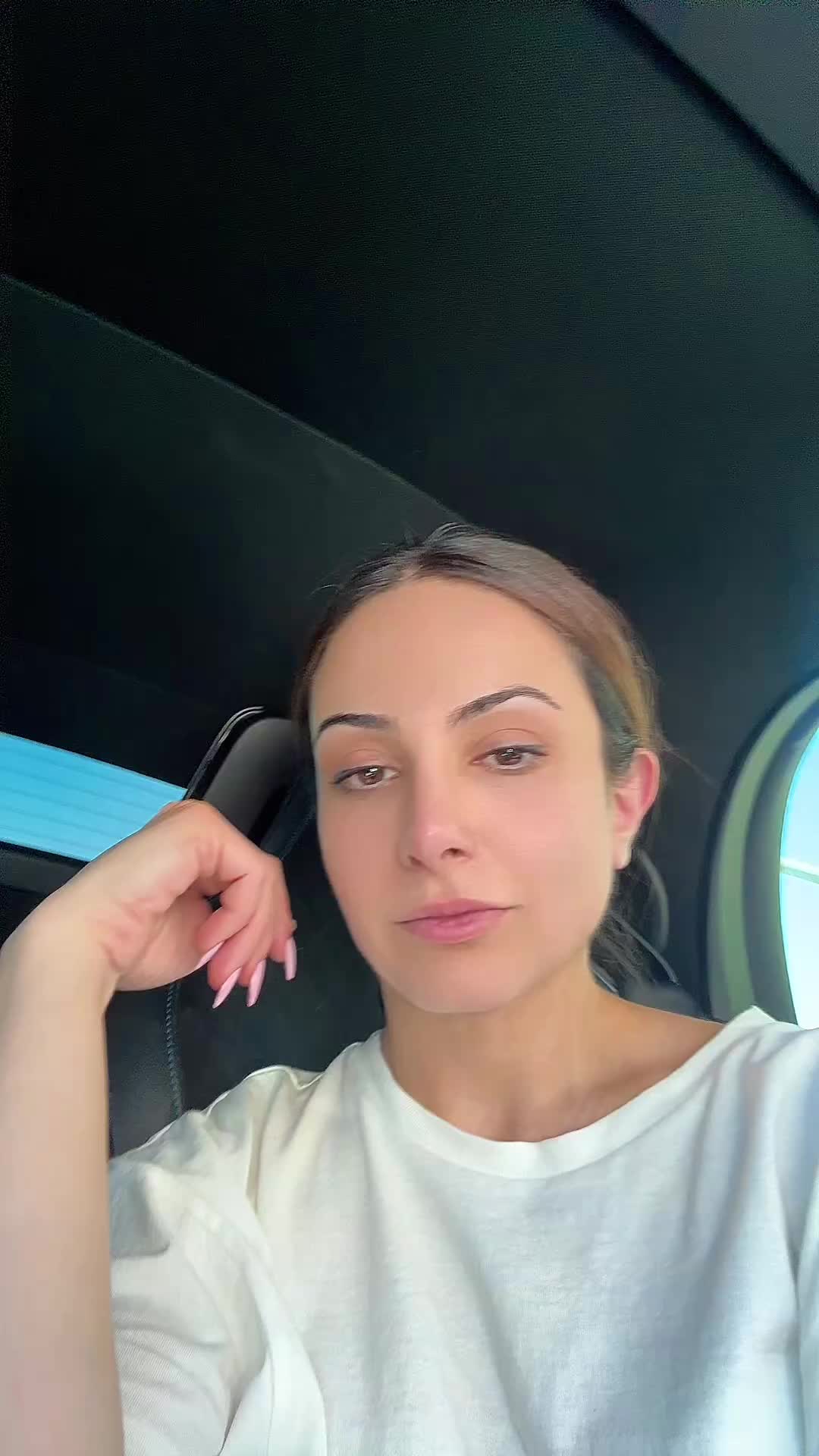 @Liliankhani