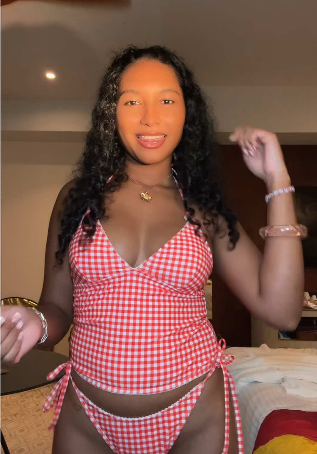 @Mo